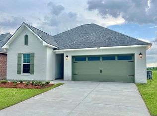 1239 Elliston Dr, Gonzales, LA 70737