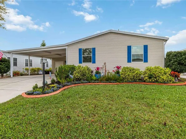 8521 Countess Avenue Cir, Palmetto, FL 34221