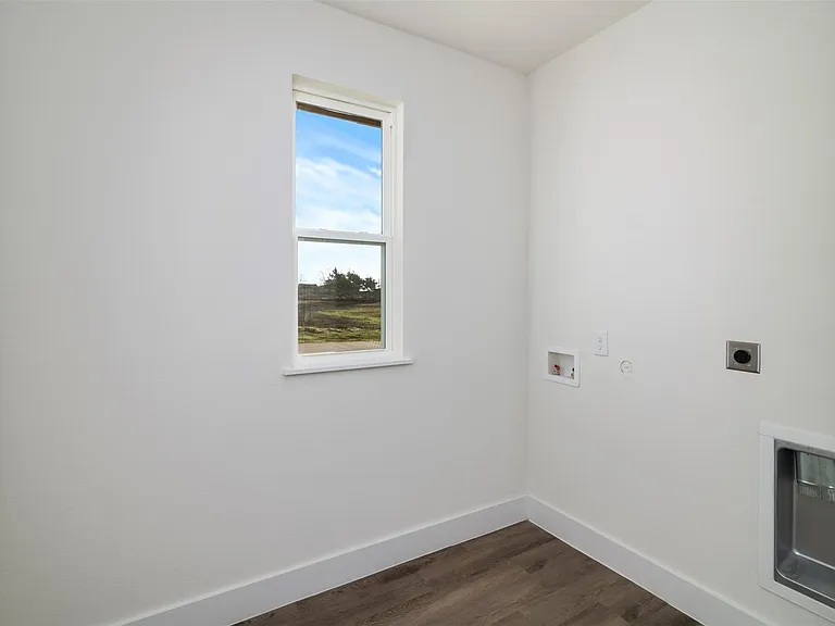2722 Eastridge Blvd — Photo 14