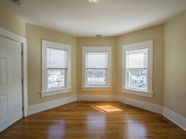 23 Wilson St, Worcester, MA
