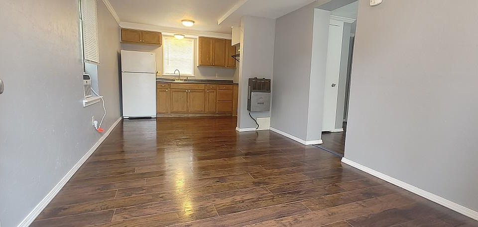 1st image of 1019 Elm Ave APT B