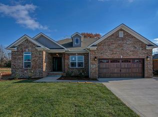 445 Adalynn Cir, Bowling Green, KY 42104