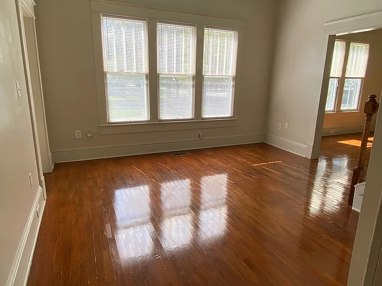 505 S Beaty St — Photo 14