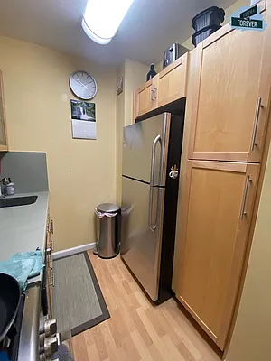 Rented by Fifth & Forever LLC | media 15