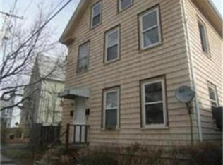 9 Robinson St, Lynn, MA 01905