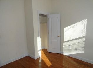 554 Avenue C APT 1C, Bayonne, NJ 07002
