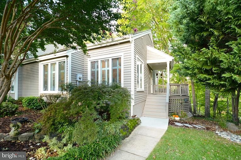 1st image of 15516 Royal Crescent Ct