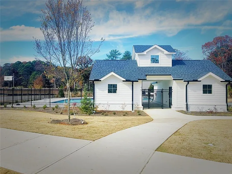 232 Hellen Valley Dr — Photo 41