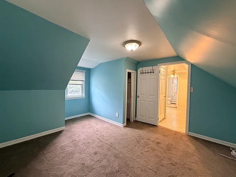 Maple Dr — Photo 8