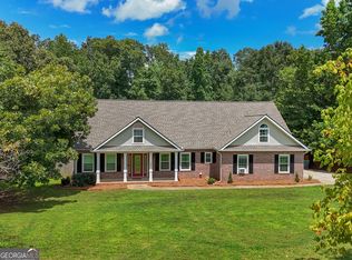 545 Barhams Ridge Dr, McDonough, GA 30252