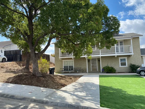 7401 Poppy St, Corona, CA 92881