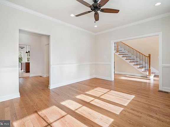 4th image of 24713 Trailside Ln