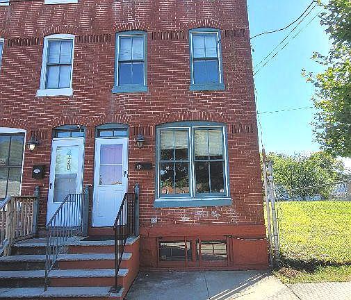 2nd image of 49 Bellevue Ave