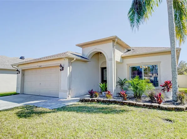 27452 Amelia Isle Ct, Zephyrhills, FL 33544