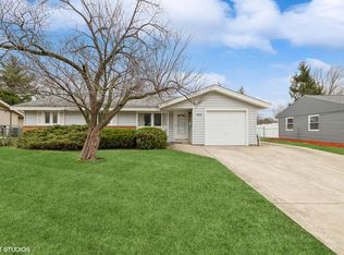1224 Kingston Ln, Schaumburg, IL 60193