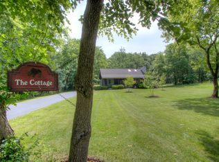 282 Stearns Rd, Fontana, WI 53125