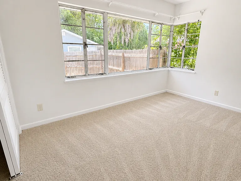 4208 Iola Dr — Photo 14