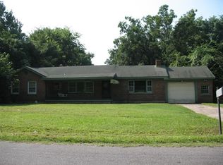 1105 Saunders Ave, Memphis, TN 38127