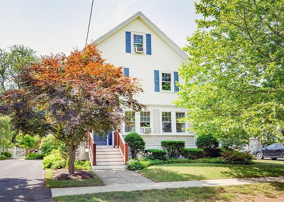 1st image of 36 Greenwood St