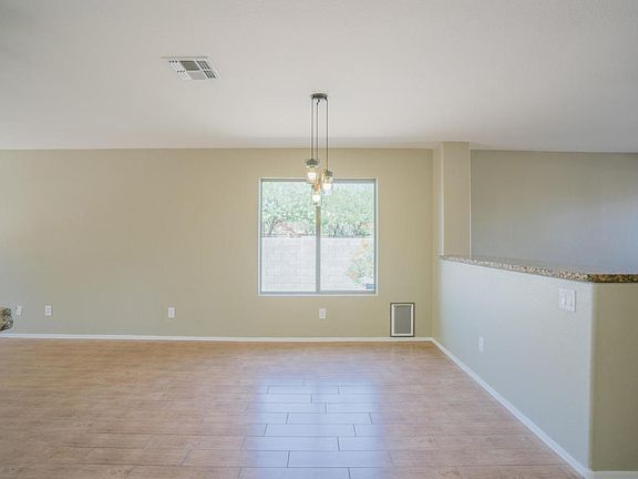 5th image of 17635 W Watson Ln