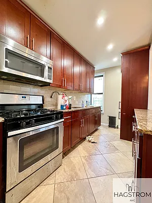 Rented by Hagstrom Management Inc | media 13