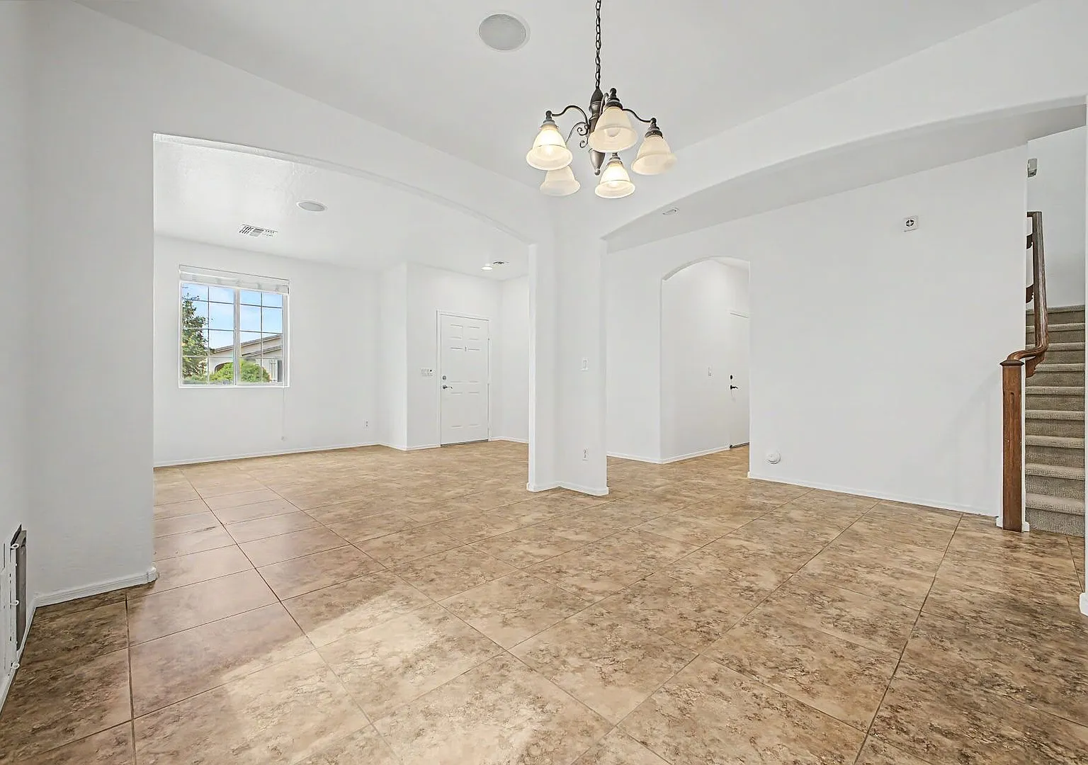 Price Improvement! 4-Bedroom + Loft Home With Flexible Living Space — Photo 4