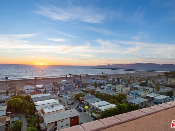 7011 Vista Del Mar Ln, Playa Del Rey, CA 90293
