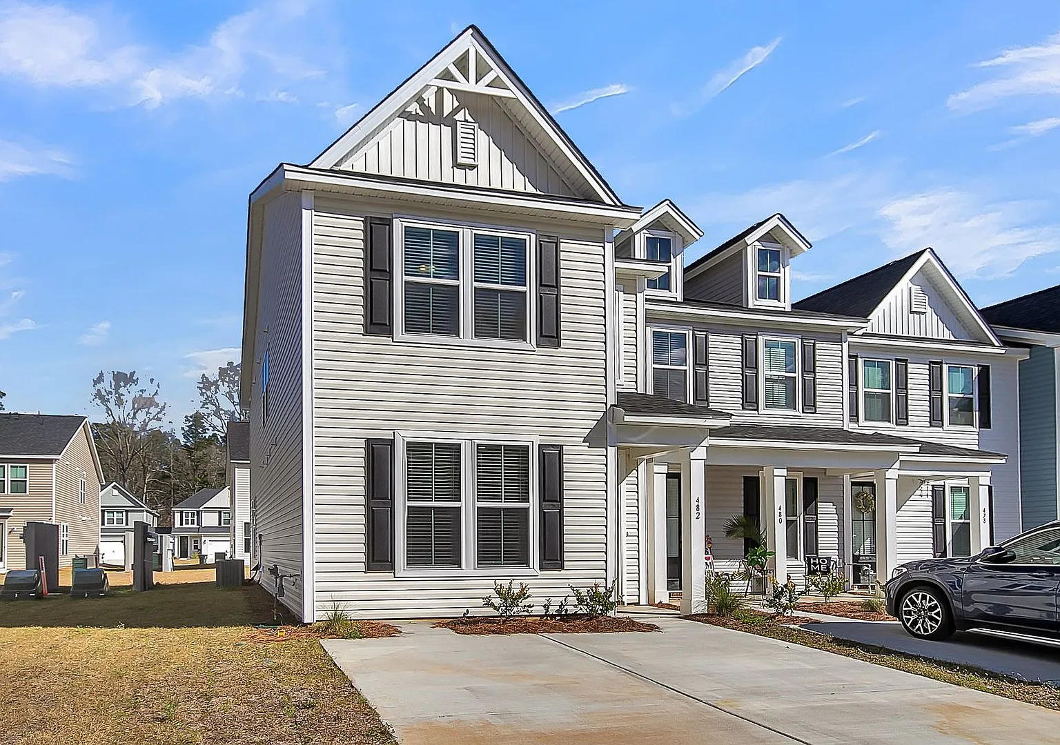 Charming Home in the Heart of Summerville! — Photo 3