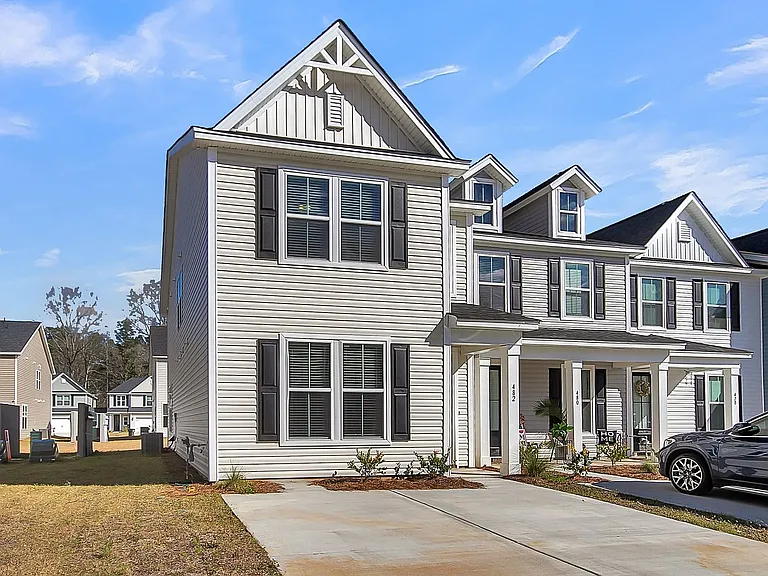 482 Green Fern Dr — Photo 3