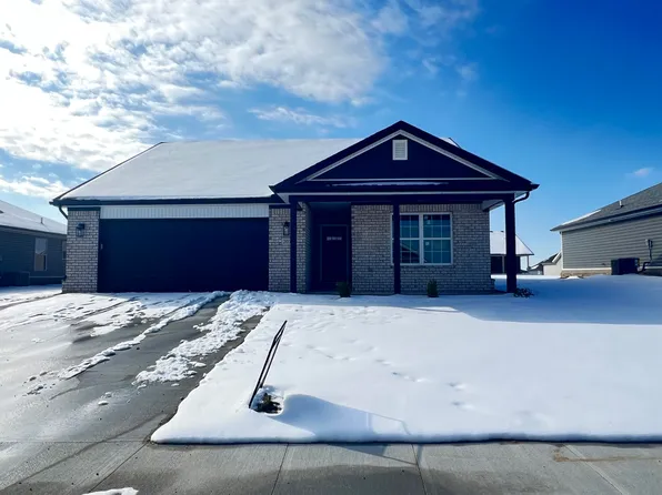 207 Brook Cv, Berea, KY 40403