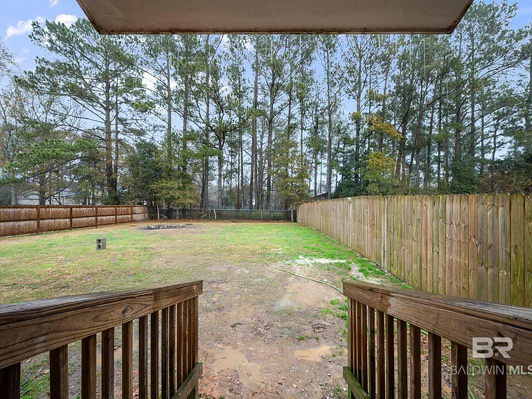20938 Liberty Ln — Photo 11