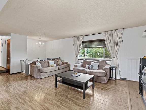 5th image of 4303 Eastcrest Cir W