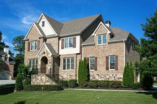 1st image of 154 Concord Close Cir SE