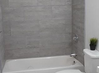 26 Huntington St #3, Springfield, MA 01107