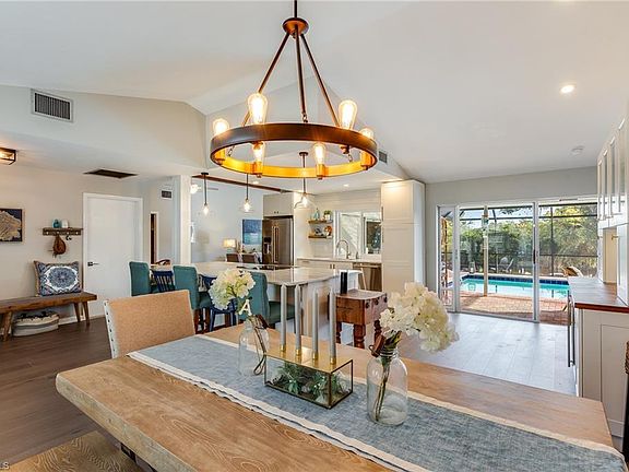 3rd image of 702 Durion Ct