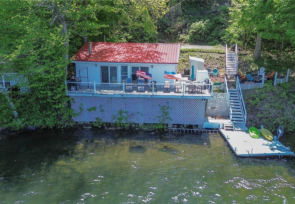 1st image of 34421 Freeman Dr W
