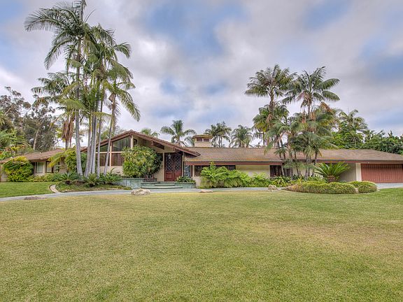 2nd image of 9022 La Alba Dr