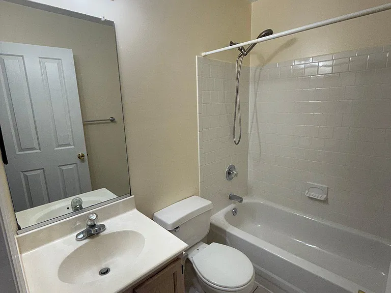 9324 Daly Ct — Photo 24
