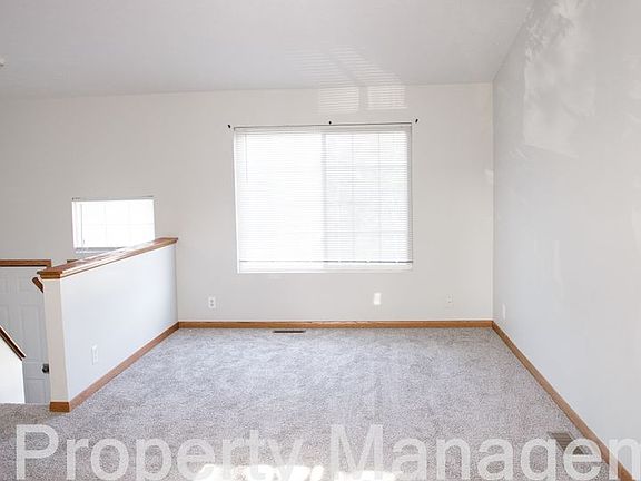 5th image of 1101 S Folsom St #1