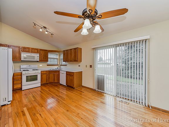3rd image of 13206 S Golden Meadow Dr