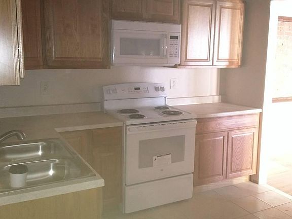 4th image of 113 S Cortez St #B