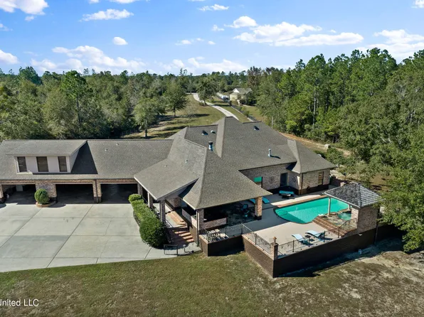 19452 Riverline Dr E, Saucier, MS 39574