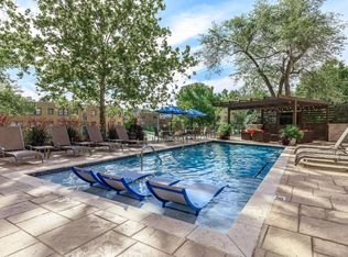 4440 Roanoke Pkwy APT 108, Kansas City, MO 64111