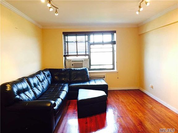 3rd image of 7362 Bell Blvd APT 6O