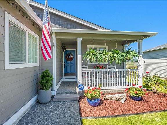 3rd image of 4704 57th Drive NE