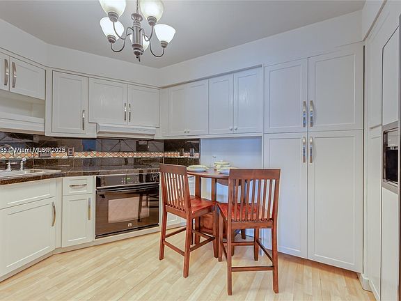 5th image of 3700 Galt Ocean Dr Unit 10