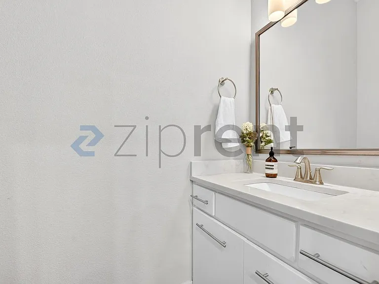 4906 Live Oak St #3 — Photo 13