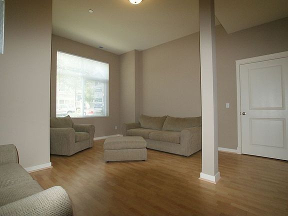 5th image of 2447 NE Park Dr