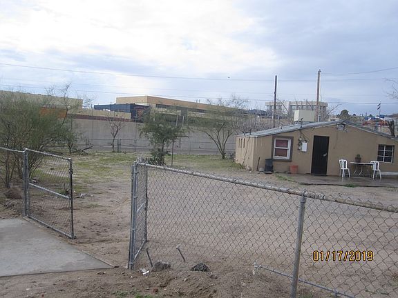 5th image of 1308 Wright Ave