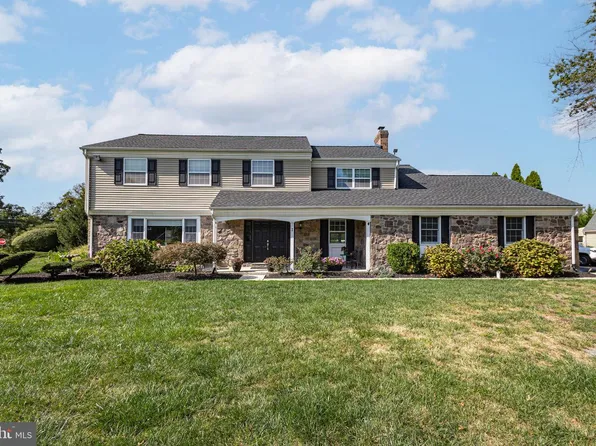 1 Canal Run W, Washington Crossing, PA 18977